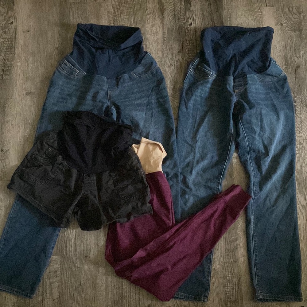 Maternity Bundle! Jeans, leggings, and shorts